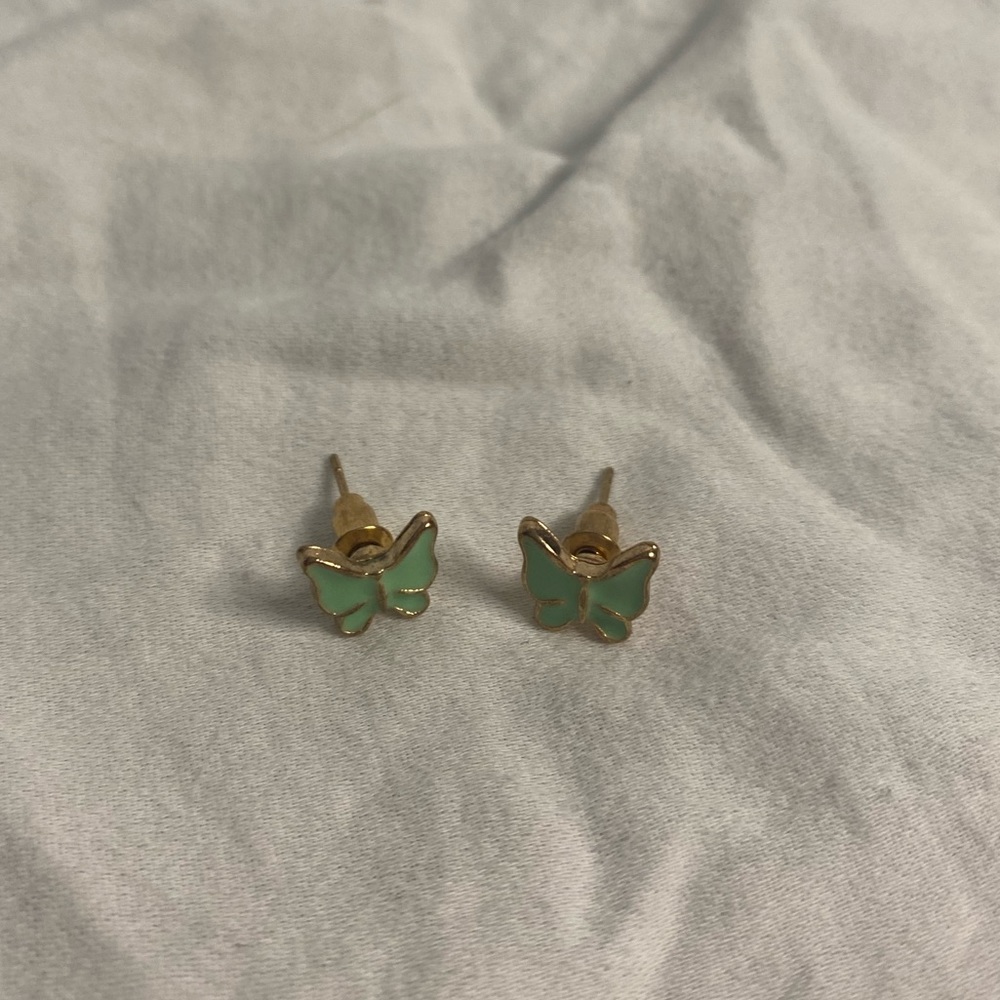 🖤Blue butterfly earrings🖤